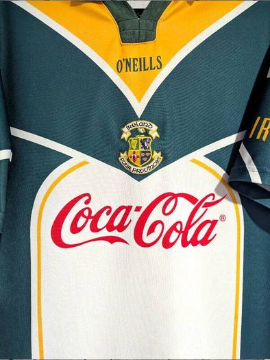 2001 Ireland International Rules Gaa Jersey Size Medium