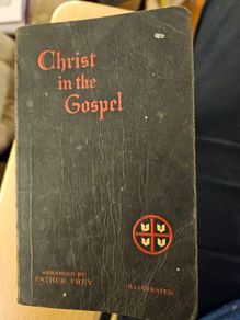Christ In The Gospel.  The Life Of Christ By The 4 Evangelists. With 170 Original Illustrations. 1949 Edition In Good Condition.  See Photos For Same.