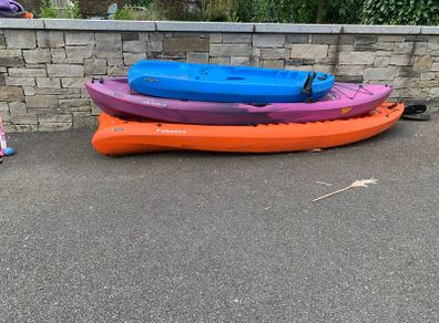 3 kayaks