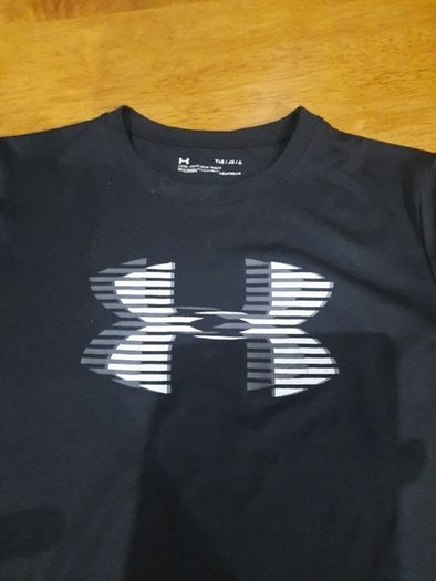 Under Armour tee shirt