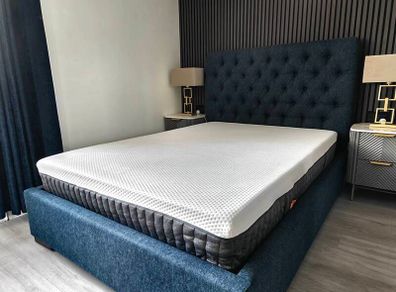Emma Original Pro Mattress. Double (135x190cm). Barely Used. As New Condition