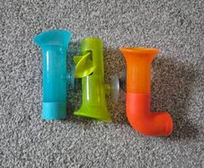 Boon pipes bath toy