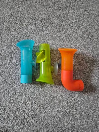 Boon pipes bath toy