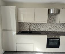 full cream glossy kitchen