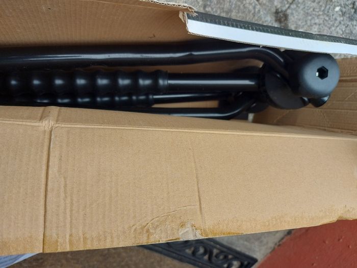 Welltool wall mounted Bicycle storage Rack, supports up to 2 Bikes, 30KG, in as new condition, never used