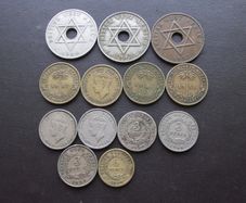British West Africa. A Lot of 13 coins (1939-2052)
