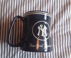 New York Yankees mug
