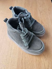 Boys boots