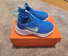 nike flex boys toddler shoes size 7.5 uk