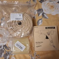 Electric Glue Gun & 101 Glue Sticks & Sisal Rope Price Includes Postage Cost