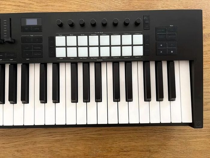 Novation Launchkey 49 mk4