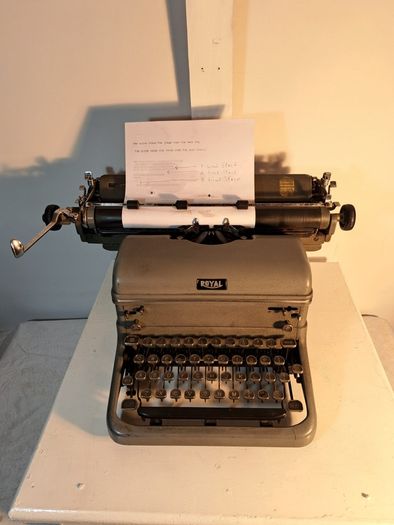 Vintage steel Royal manual typewriter