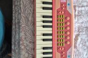 kids keyboard/piano