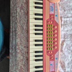 kids keyboard/piano