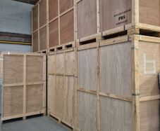 Removal storage crates