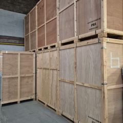 Removal storage crates