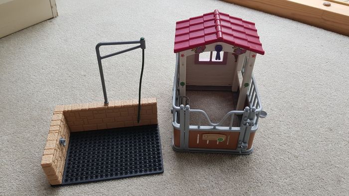Schleich stables
