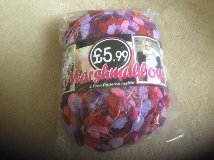 Marshmallow yarn purple red