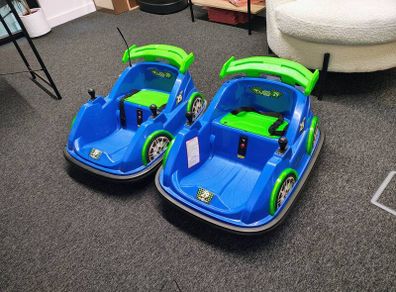 2 Flybar electric bumper cars