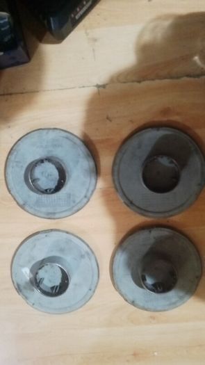 Set of 4 x Toyota Corolla E10 E11 Steel Wheel Centre Caps Toyota 42603-12560