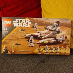 LEGO Star Wars  Republican Fighter Tank (75342) free shipping