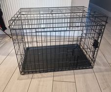 medium dog crate