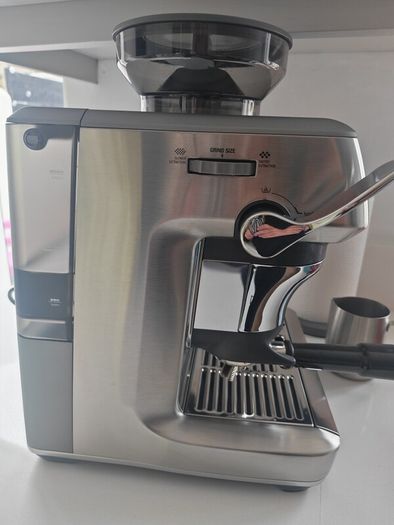 Sage Barista Express Impress in Stainless Steel