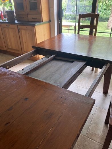 Solid Oak Extendable Dining Table and 6 Chairs