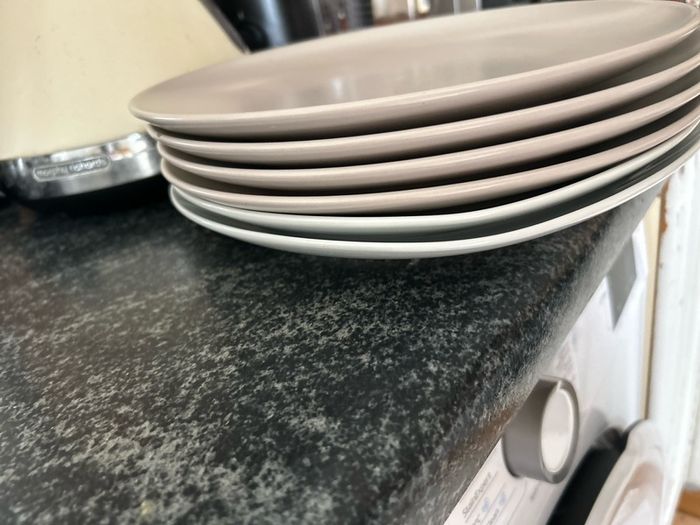 plates