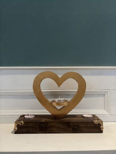 Love Heart Tea Light Table Centre Piece