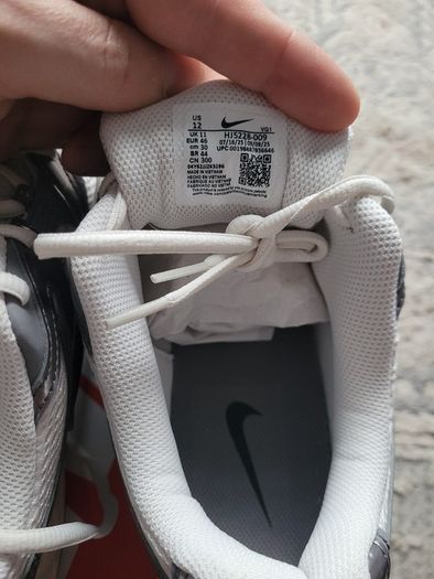 Nike trainers UK11