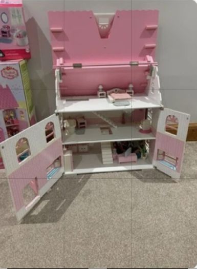 ELC Rosebud Cottage dolls house