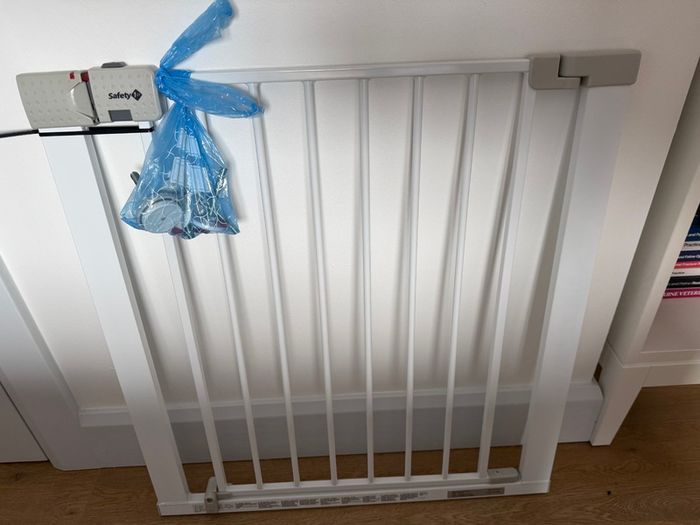 Safety 1st baby gate
