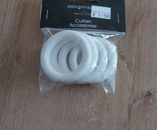 Bnwt curtain rings