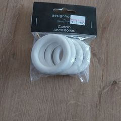 Bnwt curtain rings