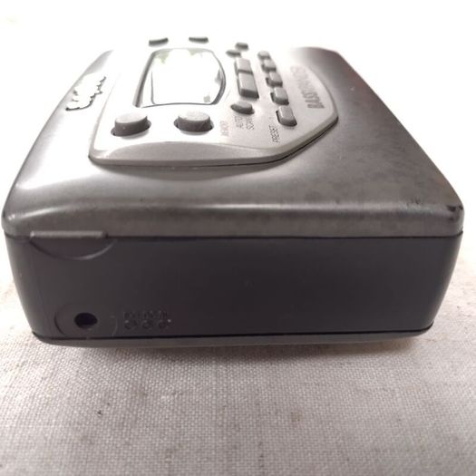 Sanyo Radio/Cassette Walkman - Reconditioned