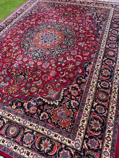 Magnificent Persian Mashad Rug | Hand-Knotted Wool | 370cm X 280cm