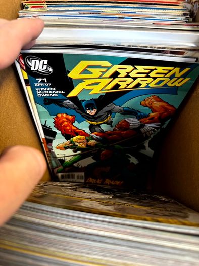 DC, Marvel Long Comic Box w 290 comics for Sale