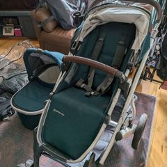 Uppa Baby Vista 2 with accessories