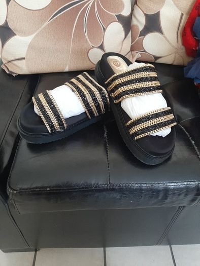 Womens sandals