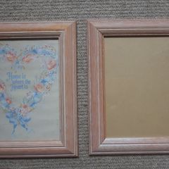 2 Picture Frames