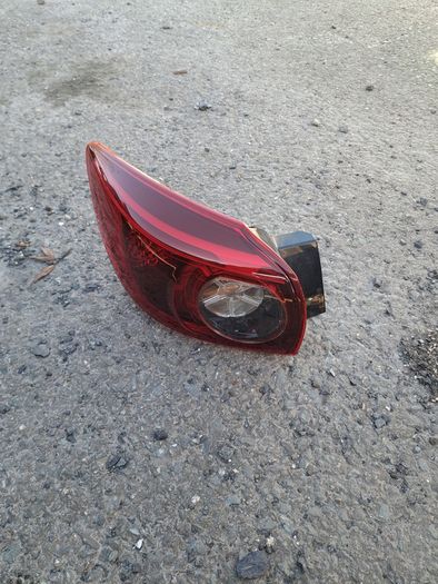 Mazda 3 2013-2018 rear passenger side light B45d51160