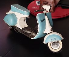vespa scooter model