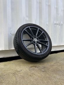 Genuine Volkswagen Pretoria 19" Single Alloy Wheel