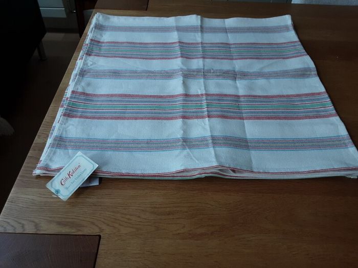table cloth