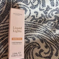 Sculpted by Aimee Liquid Lights Highlighter