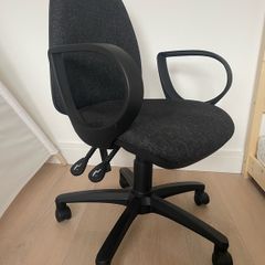 Astin Office Chair with Fixed Arms