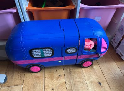 LOL campervan