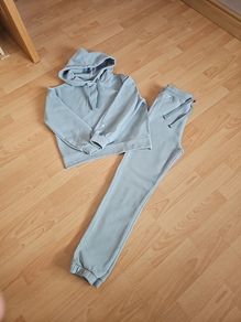 girls clothes