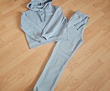 girls clothes